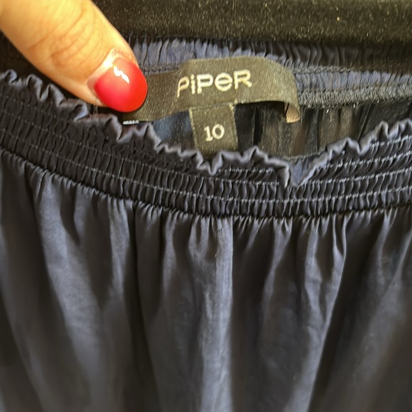 Off the shoulder top - Picture 2 of 4